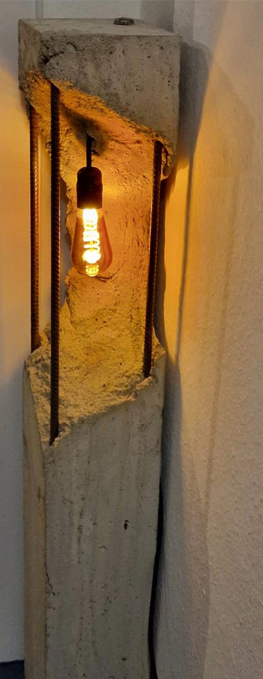 rustikale Betonlampe